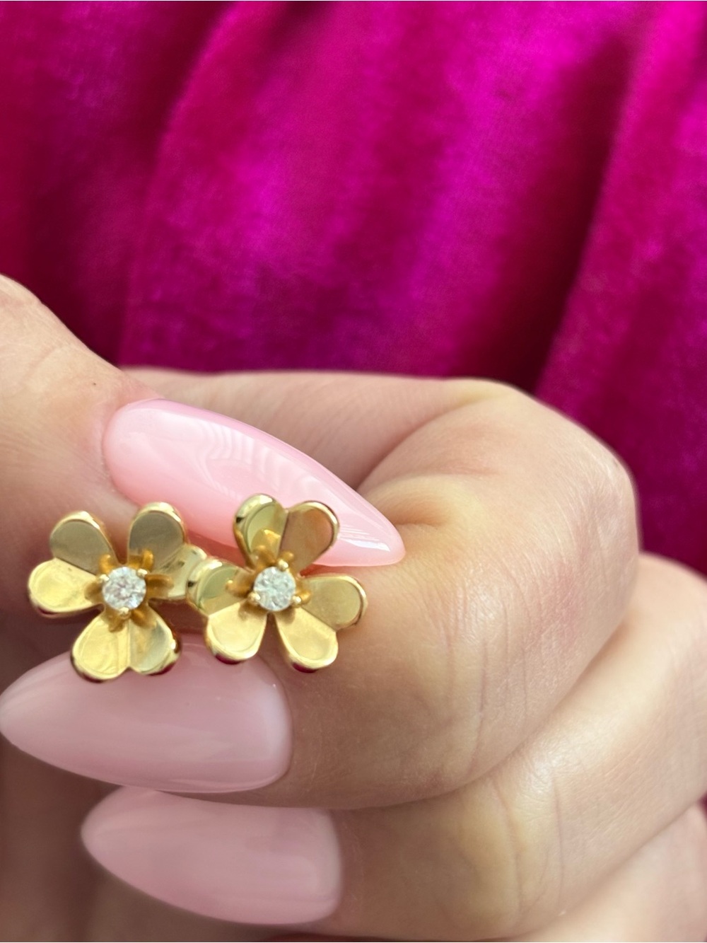 Van Cleef & Arpels Gold Frivole Stud Earrings with Diamond Centers - Pink Accen